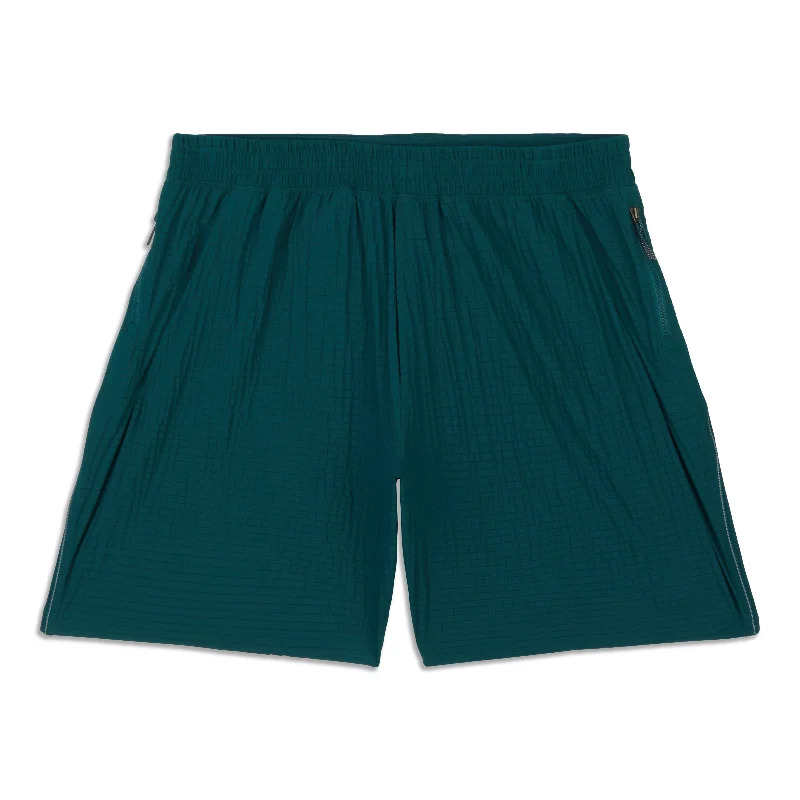 Pace Breaker Utility Short - Resale